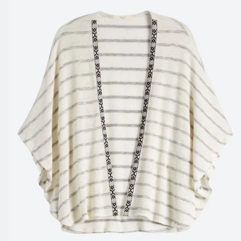 Le Lis Striped Kimono Cardigan Wrap Cream Gray Medium